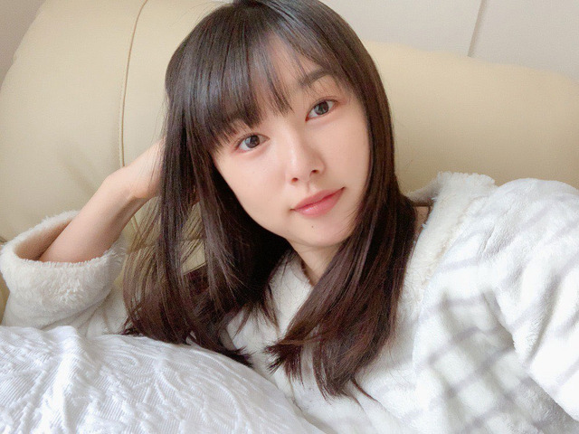 おうち時間の過ごし方は 俳優 桜井日奈子がおすすめする 笑顔になれる映画 Cinemacafe Net