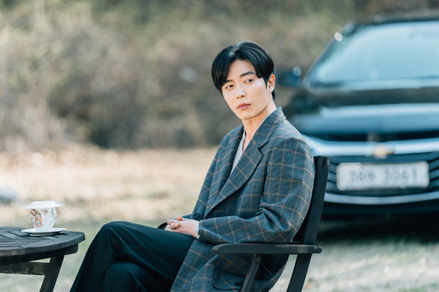 韓国カルチャー好き芸人 スクールゾーンはしもが語る！　オタ活×胸キュンが詰まった注目ドラマ「彼女の私生活」