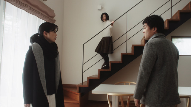 『あなたにふさわしい』　(c) Shunya Takara