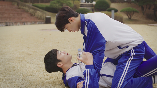 「君の視線が止まる先に」　（C）2020 W-STORY & ENERGDEIC COMPANY All rights reserved