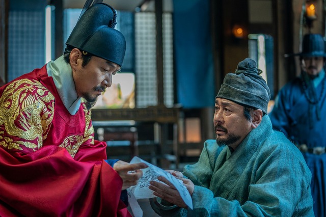 『世宗大王 星を追う者たち』　(C) 2020 LOTTE ENTERTAINMENT All Rights Reserved.