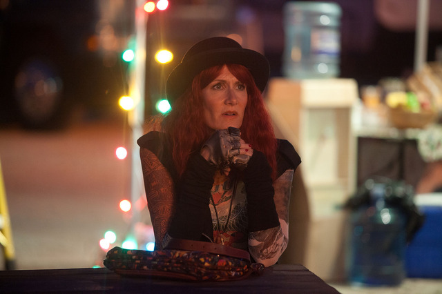 『ふたりのJ・T・リロイ　ベストセラー作家の裏の裏』(C)2018 Mars Town Film Limited