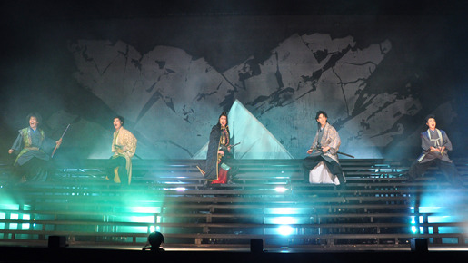 舞台「WARRIOR〜唄い続ける侍ロマン」に出演するTEAM NACS
