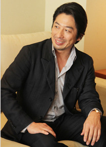 「リベンジ」エミリー・ヴァンキャンプ＆真田広之