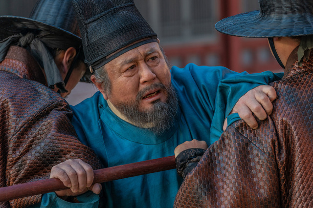 『世宗大王 星を追う者たち』（C） 2020 LOTTE ENTERTAINMENT All Rights Reserved.