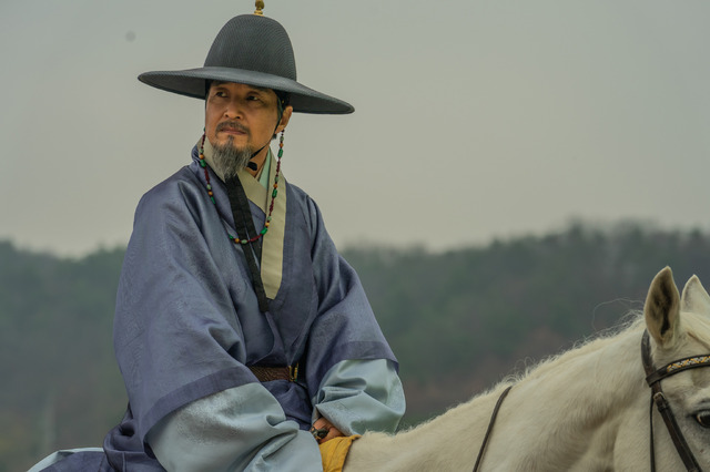 『世宗大王 星を追う者たち』（C） 2020 LOTTE ENTERTAINMENT All Rights Reserved.