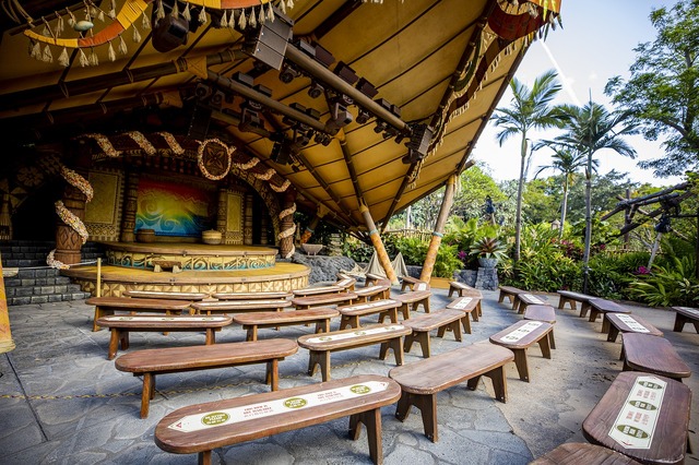 おめでとう香港ディズニー！As to Disney artwork, logos and properties： (C) Disney