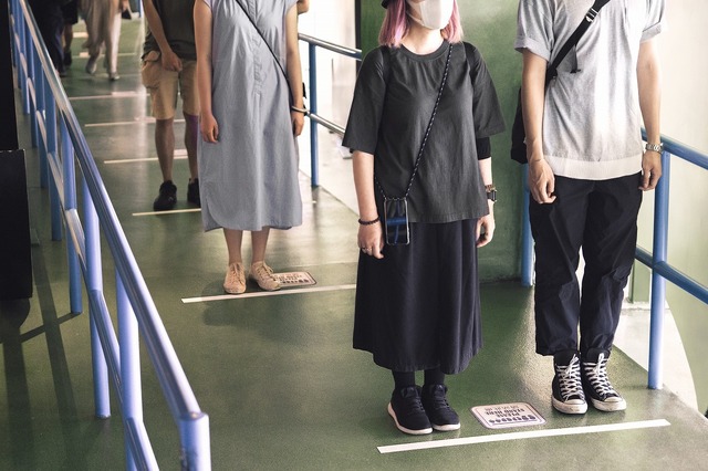 おめでとう香港ディズニー！As to Disney artwork, logos and properties： (C) Disney