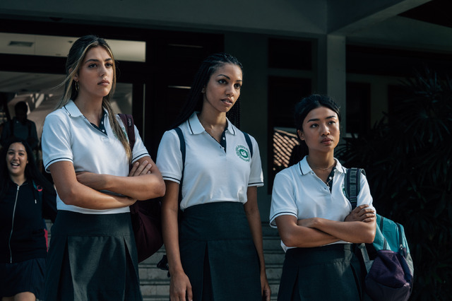 『海底47m 古代マヤの死の迷宮』　（C）THE FYZZ FACILITY FILM 11 LTD