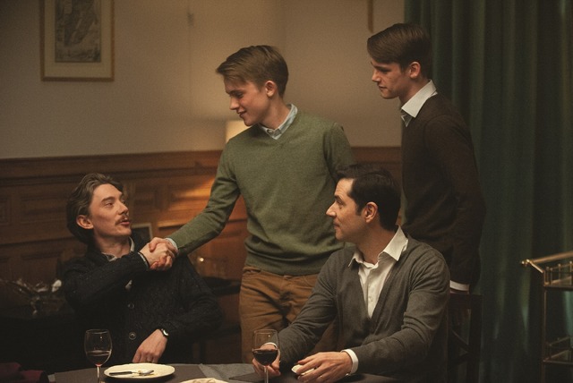 『グレース・オブ・ゴッド 告発の時』（C）2018-MANDARIN PRODUCTION-FOZ-MARS FILMS-France 2 CINEMA-PLAYTIMEPRODUCTION-SCOPE　