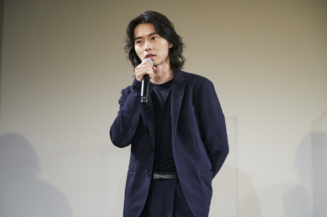 『劇場』初日舞台挨拶(C)2020「劇場」製作委員会