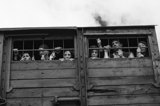 『異端の鳥』　COPYRIGHT＠2019 ALL RIGHTS RESERVED SILVER SCREEN CESKA TELEVIZE EDUARD & MILADA KUCERA DIRECTORY FILMS ROZHLAS A TELEVIZIA SLOVENSKA CERTICON GROUP INNOGY PUBRES RICHARD KAUCKY