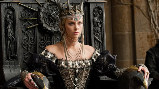 『スノーホワイト』 -(C) 2011 Universal Studios. All Rights Reserved.