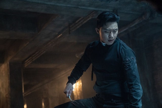 『ディヴァイン・フューリー／使者』（C） 2020 LOTTE ENTERTAINMENT All Rights Reserved.