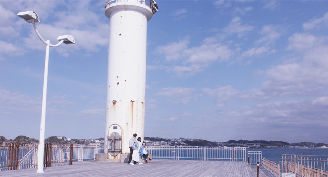 『甘いお酒でうがい』（C）2019 吉本興業