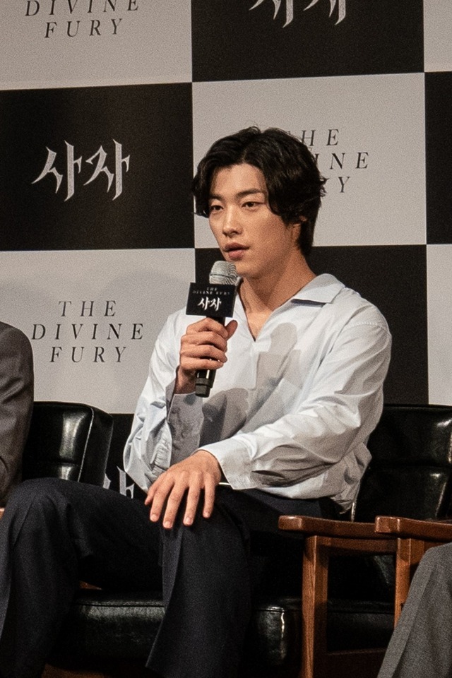 『ディヴァイン・フューリー／使者』（C） 2020 LOTTE ENTERTAINMENT All Rights Reserved.