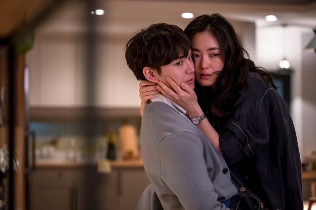 「恋愛体質~30歳になれば大丈夫」（C）Jcontentree corp. all rights reserved