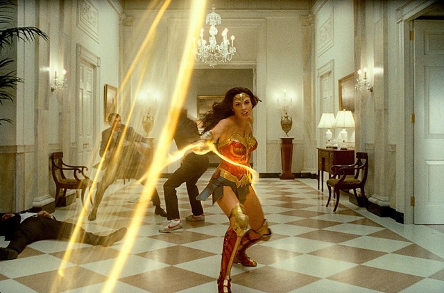 『ワンダーウーマン 1984』 (C)2020 Warner Bros. Ent. All Rights Reserved TM & (C) DC Comics