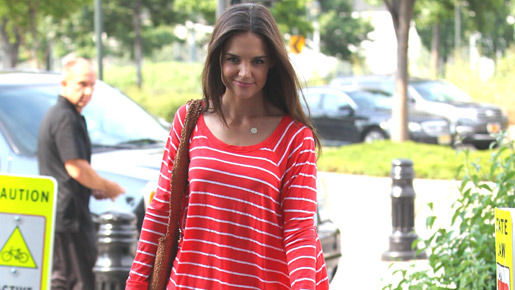 ニューヨークでのケイティ・ホームズ -(C) INFPhoto／AFLO