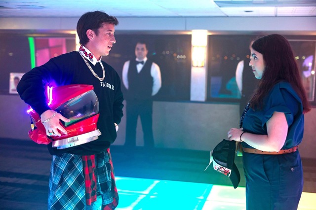 『ブックスマート 卒業前夜のパーティーデビュー』 (C)2019 ANNAPURNA PICTURES, LLC. All Rights Reserved.