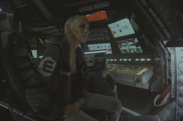 『アンダーウォーター』(C)2020 Twentieth Century Fox Film Corporation.