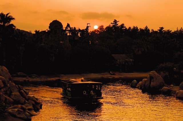 東京ディズニーシー風景（9月4日付の公式ブログの写真とは異なります）(C) Disney