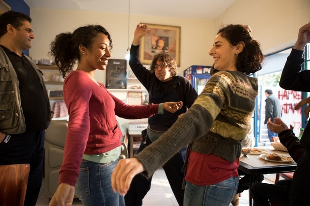 【ご招待】父と息子の感動作『靴ひも』シネマカフェ オンライン試写会に10名様ご招待