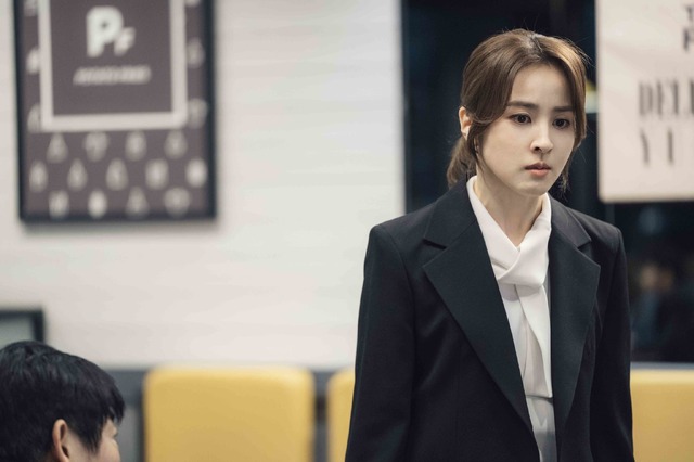 「外出～Mothers～」(C) STUDIO DRAGON CORPORATION