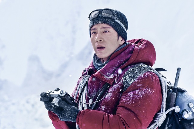 『クライマーズ』　（C）2019 SHANGHAI FILM GROUP. ALL RIGHTS RESERVED.