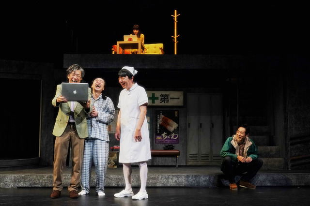 PARCO劇場オープニング・シリーズ“ねずみの三銃士”第4回企画公演「獣道一直線!!!」撮影：細野晋司