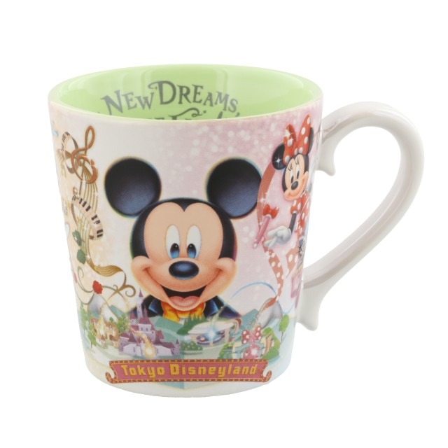 東京ディズニーランド、大規模開発エリア関連グッズの数々