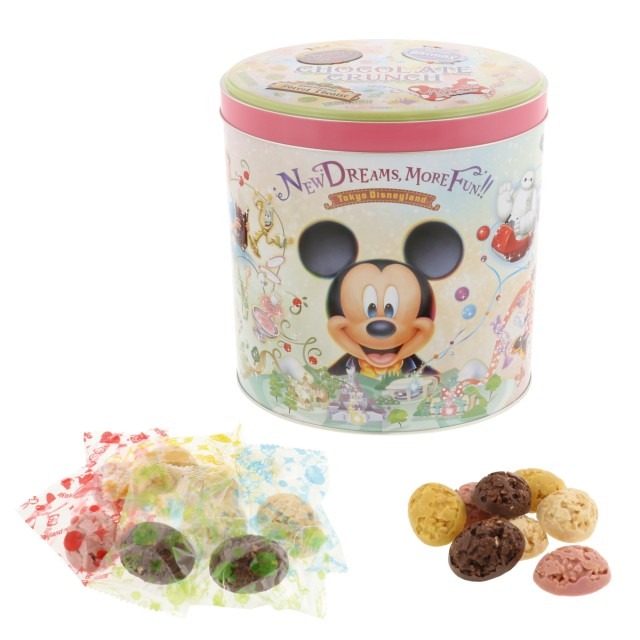 東京ディズニーランド、大規模開発エリア関連グッズの数々