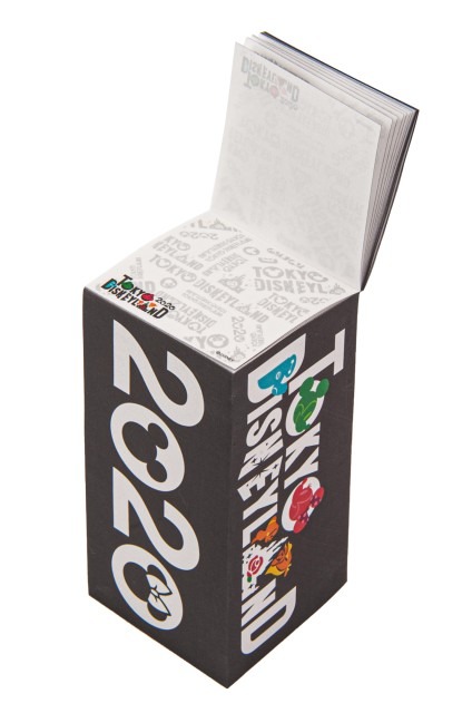 東京ディズニーランド、大規模開発エリア関連グッズの数々