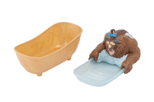 東京ディズニーランド、大規模開発エリア関連グッズの数々