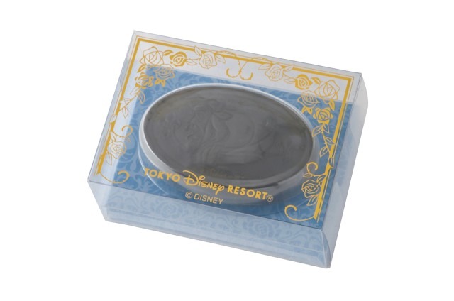 東京ディズニーランド、大規模開発エリア関連グッズの数々