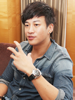 「僕らはふたたび恋をする」ピーター・ホー