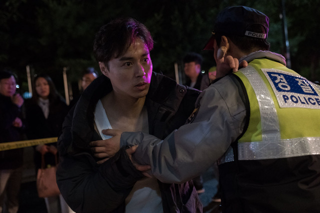 『真犯人』（C）2019 LITTLEBIG PICTURES & GOM PICTURES ALL RIGHTS RESERVED.