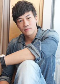 「僕らはふたたび恋をする」ピーター・ホー