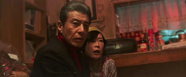 『ヤクザと家族 The Family』 (C) 2021『ヤクザと家族 The Family』製作委員会
