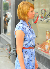 『テイク・ディス・ワルツ』 -(C) 2011 Joe’s Daughter Inc.All Rights Reserved