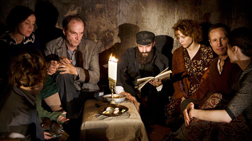 『ソハの地下水道』 -(C) 2011 Schmidtz Katze Filmkollektiv GmbH, Studio Filmowe ZEBRA, Hidden Films Inc.