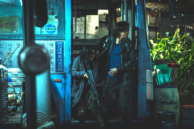 『新感染半島 ファイナル・ステージ』(C)2020 NEXT ENTERTAINMENT WORLD & REDPETER FILMS.All Rights Reserved.