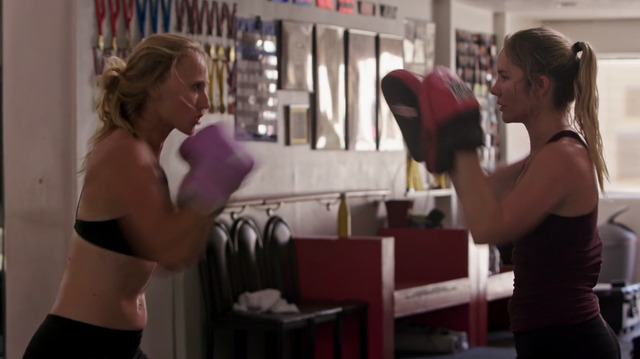 『スタントウーマン ハリウッドの知られざるヒーローたち』　（C）STUNTWOMEN THE DOCUMENTARY LLC 2020