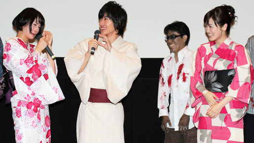 『桐島、部活やめるってよ』初日舞台挨拶