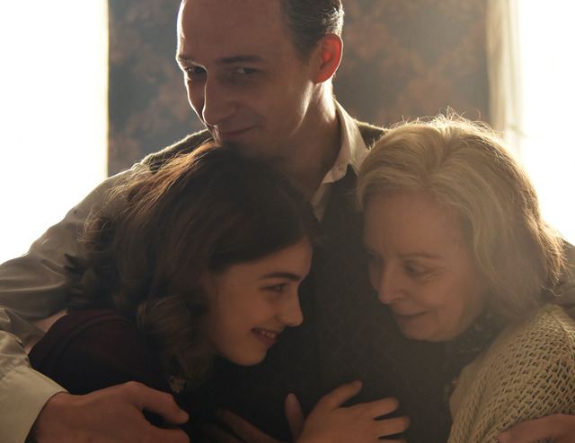 『この世界に残されて』（C）Inforg-M&M Film 2019