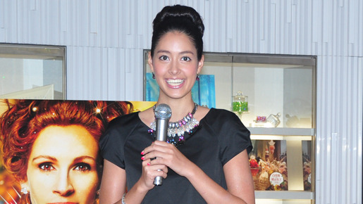 『白雪姫と鏡の女王』衣裳展オープニングイベント