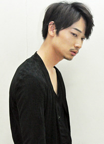 『るろうに剣心』 綾野剛　photo：Naoki Kurozu