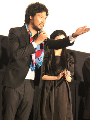 『るろうに剣心』公開初日舞台挨拶にて