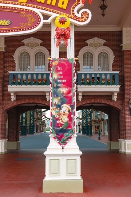 クリスマスの東京ディズニーリゾート(C) Disney