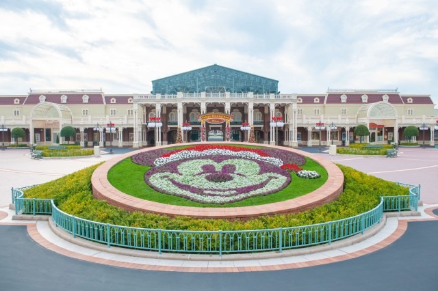 クリスマスの東京ディズニーリゾート(C) Disney